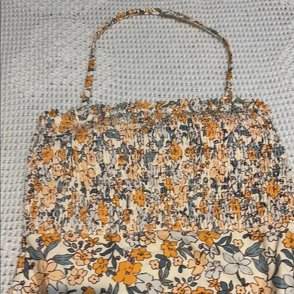 Cupshe Elodie Ditsy Floral Smocked Frill One Piece Swimsuit - Picture 3 of 13